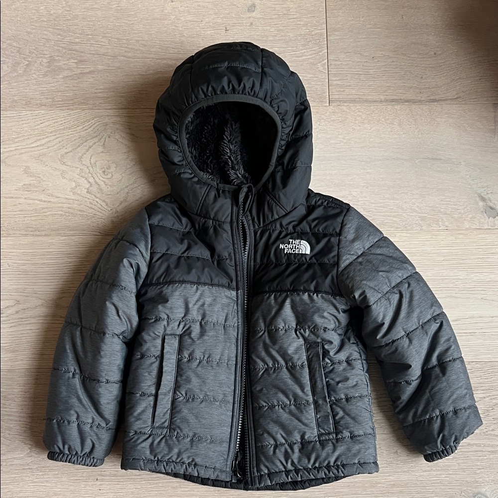The North Face Toddler Kids Black Gray Reversible Puffer Jacket Size 4T
